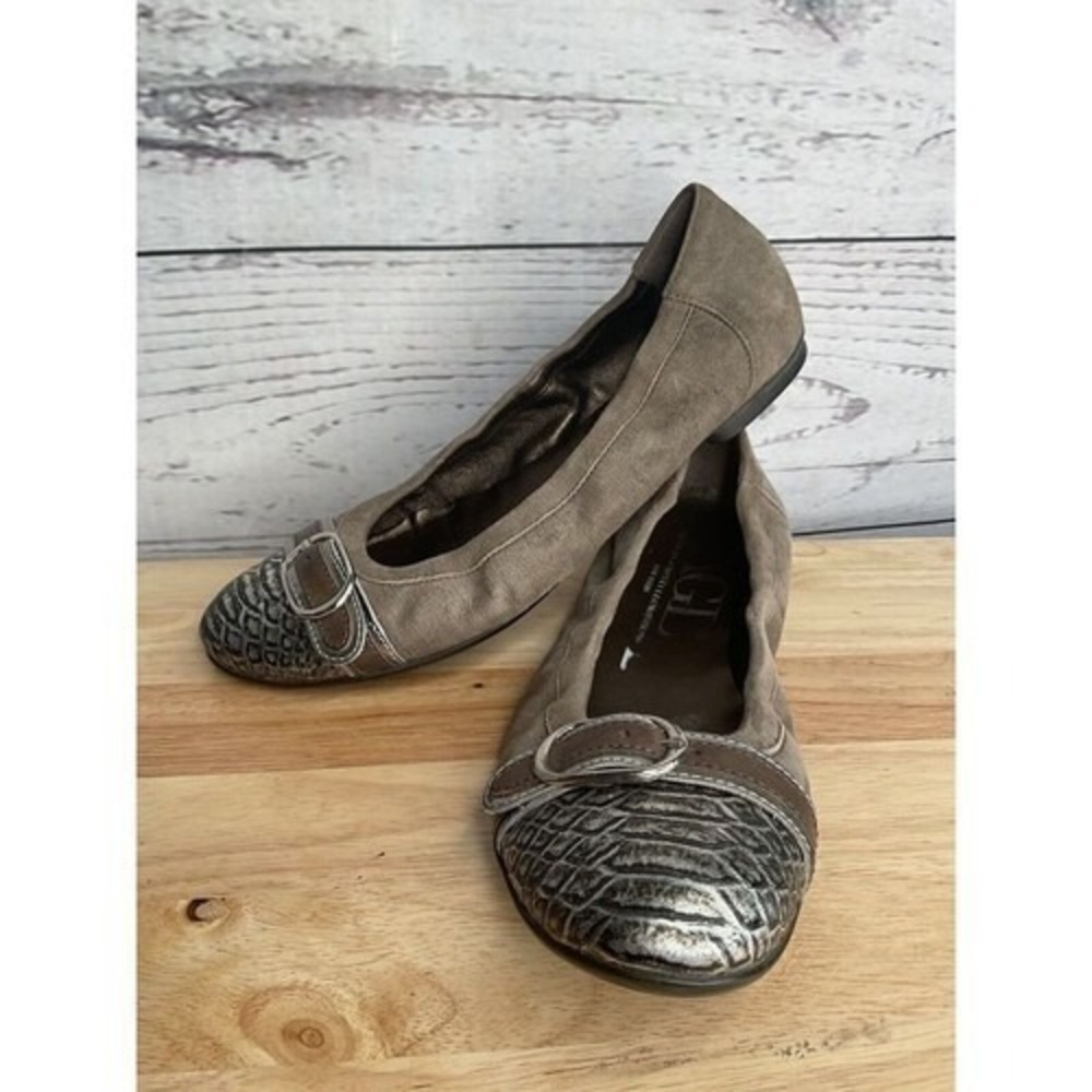AGL Beige Taupe Suede Snake CapToe Buckle Ballet Flats Women 40/US9.5-10 Italy